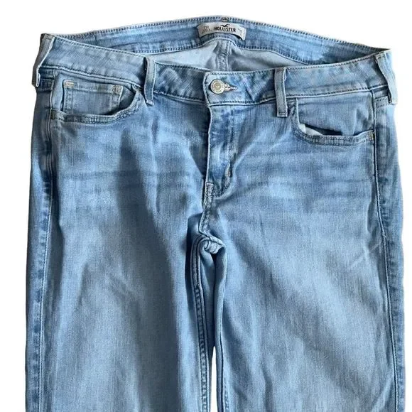 HOLLISTER Light Wash Straight Jeans Size W30 L33 - Picture 5 of 14